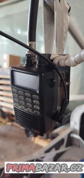 radiostanice-pro-letadla-icom