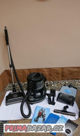 vysavac-rainbow-e2-23p-aquamate-pracka-na-koberce