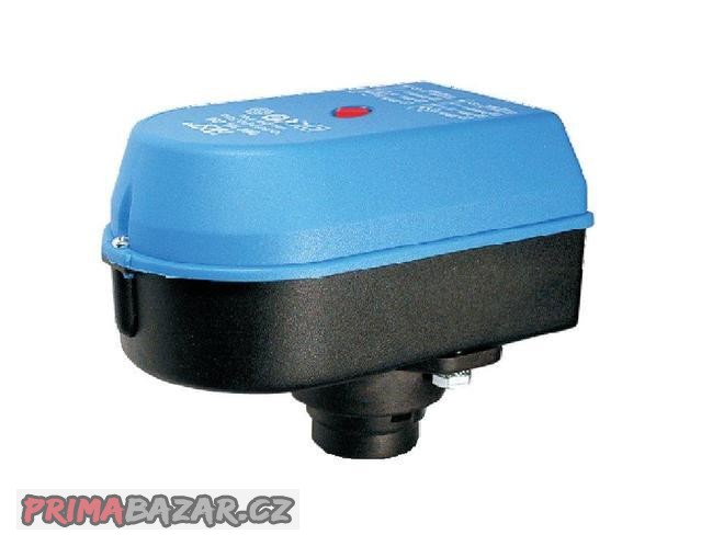 servo-pro-nataceni-anten