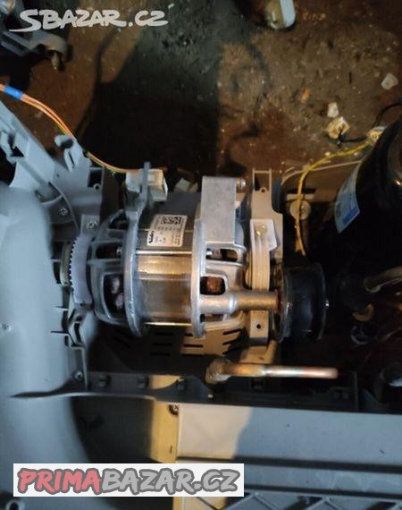 nd-na-susicku-aeg-a-candy