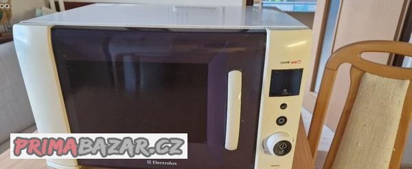 mikrovlnna-trouba-s-grilem-electrolux