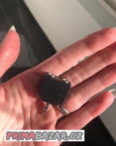 rozdvojka-na-sluchatka