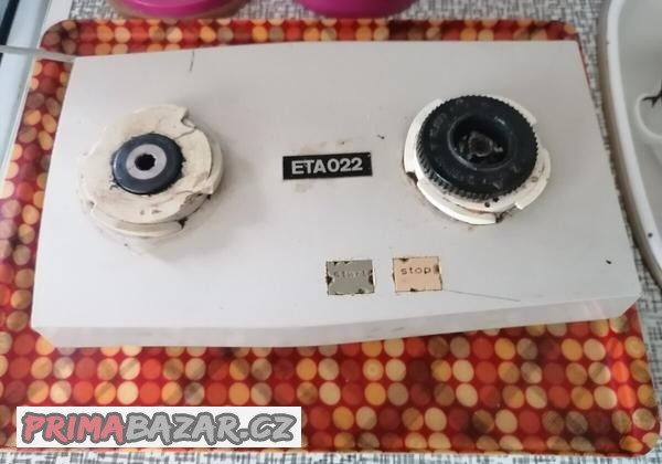 robot-eta-022-s-prislusenstvim