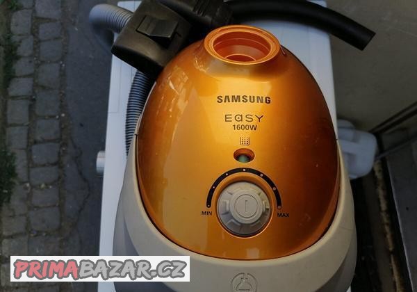 sackovy-vysavac-samsung-easy-1600-wattu