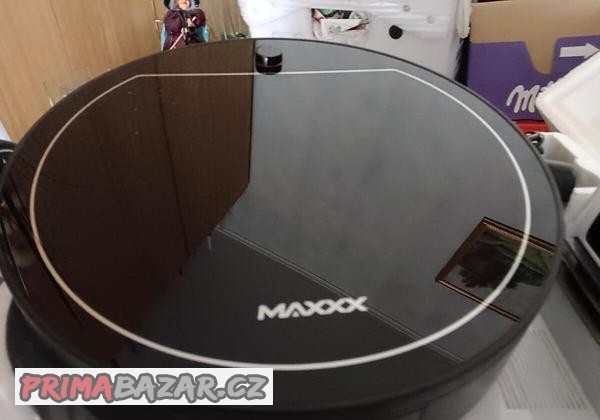 roboticky-lux-auto-vacum-cleaner