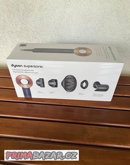 prodam-novy-fen-na-vlasy-dyson-supersonic