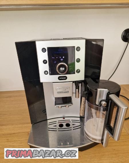 kavovar-delonghi-perfecta