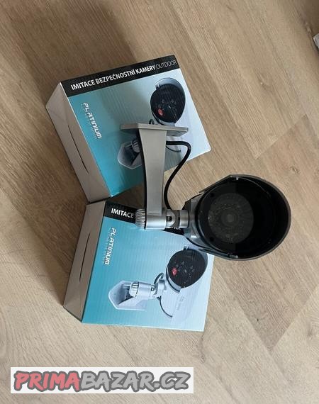 falesna-bezpecnostni-kamera-3ks