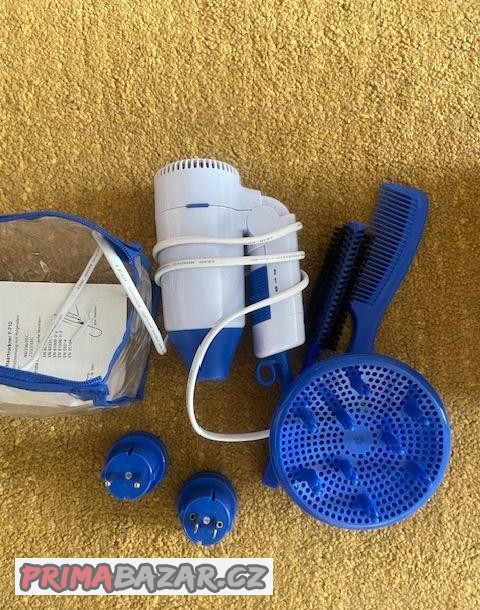 cestovni-fen-s-prislusenstvim