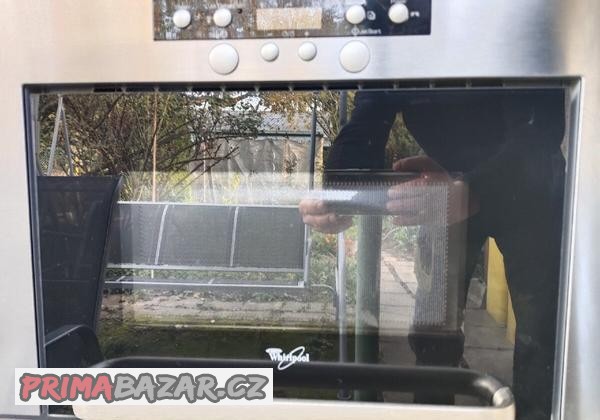vestavna-mikrovlnna-trouba-whirlpool