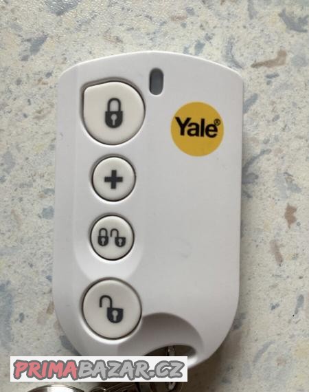 yale-domaci-alarm-dalkovy-ovladac