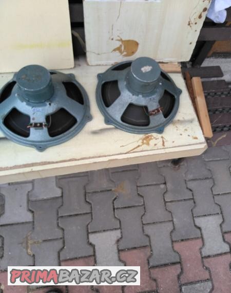 repro-tesla-aro814-2ks