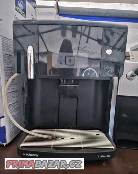 cottee-joy-scharter-kavovar