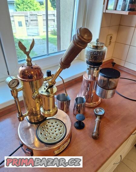 kavovar-elektra-s-mlynkem