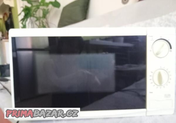 mikrovlnna-trouba