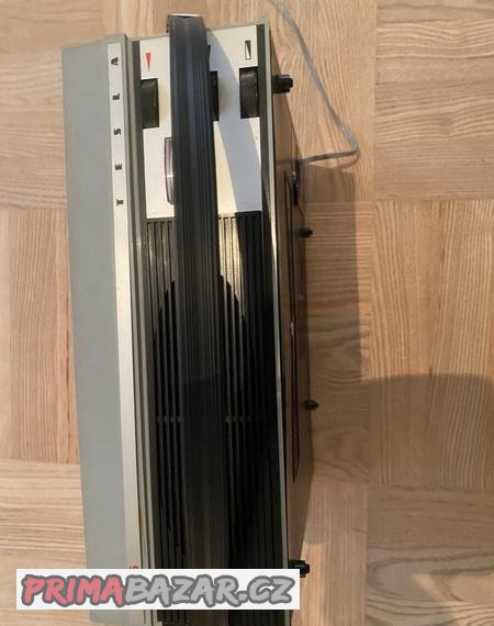 civkovy-magnetofon-tesla-b5