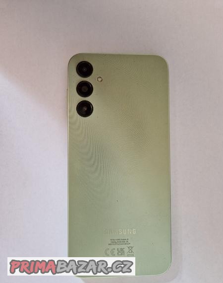 samsung-gelaxy-a14-v-zaruce