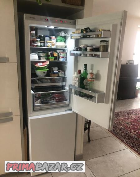 zanovni-bosch-lednicka-s-mrazakem