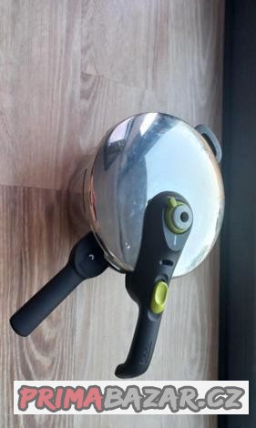 tlakovy-hrnec-zn-tefal