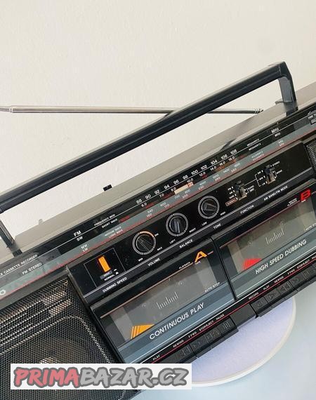 radiomagnetofon-sanyo-mw-166l-rok-1988