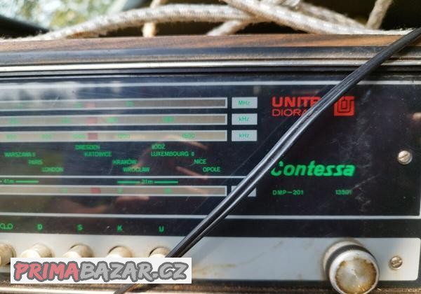 historicke-radio-contessa-dpm-201