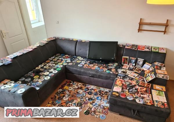 sbirka-dvd-a-cd-prehravac-funkcni-lcd-televize