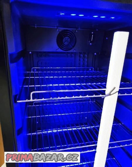 vinoteka-kalamera-krc86ge