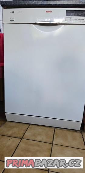 bosch-sgs47m72eu-bila