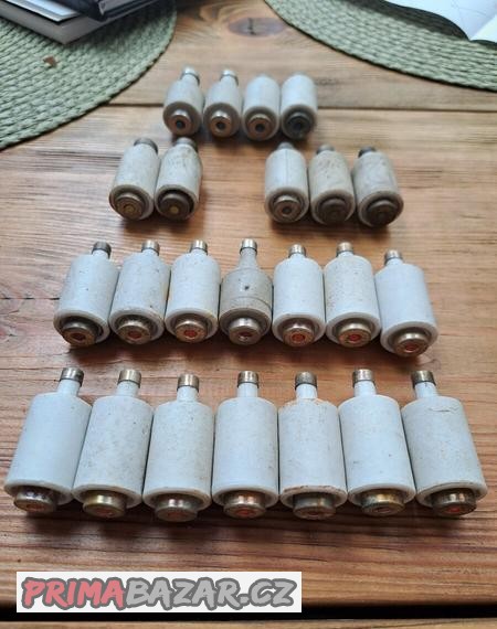 keramicke-domovni-pojistky