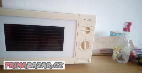 prodam-mikrovlnou-troubu-sharp