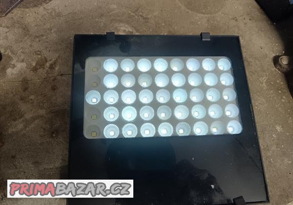 led-osvetleni-na-dily