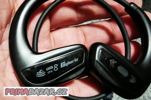 bezdratova-plavecka-sluchatka-cyboris-sm608-32gb-pamet