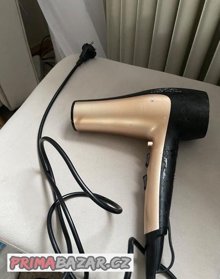 fen-paris-hilton-stav-hodne-pouzivany