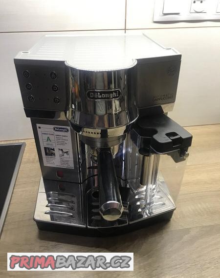 kavovar-delonghi-ec860m