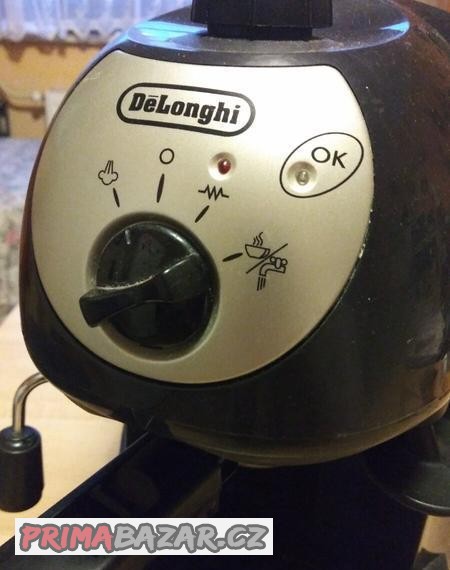 kavovar-presovac-de-longhi