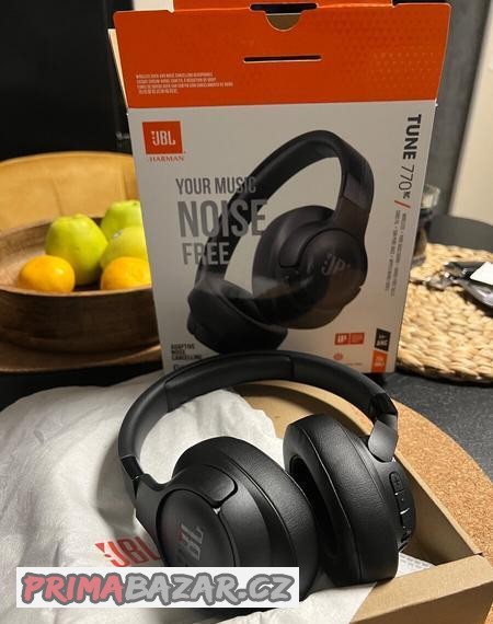 sluchatka-jbl-770-nc