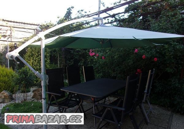 slunecnik-knihy-vsech-zanru-akryl-vana-120-cm-veci-do-dom