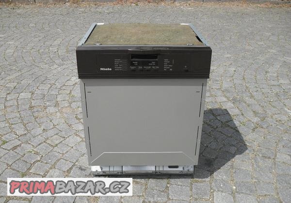 miele-vestavna-mycka-prihradka-na-pribory-lcd-turbo-top-znac