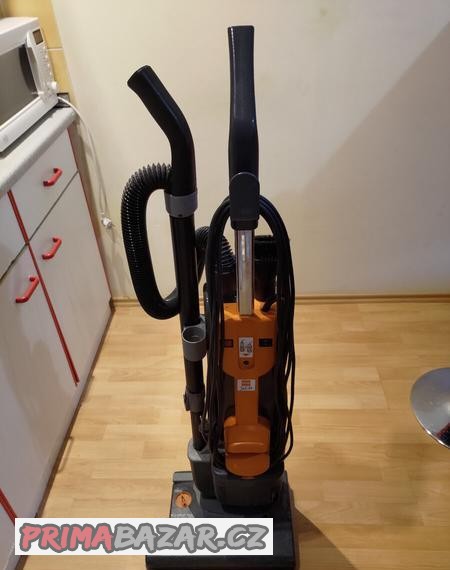 vysavac-taski-jet-38