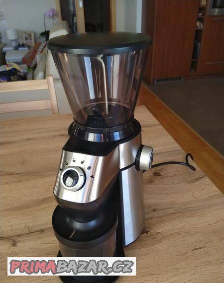 mlynek-na-kavu-klarstein-triest