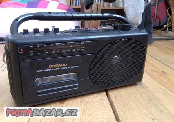 radiomagnetofon-daewo-arc-3060