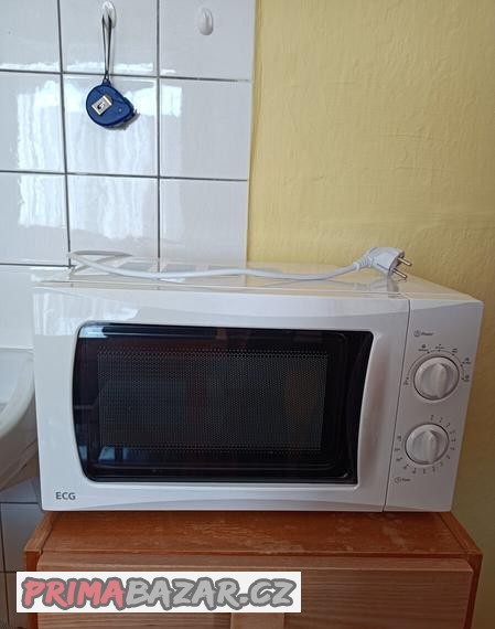 prodam-mikrovlnku-17-l-malo-pouzivanou
