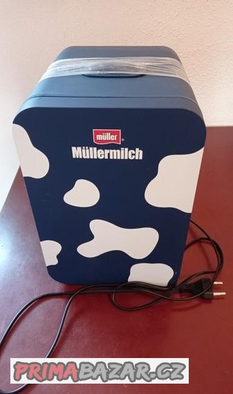 mini-lednicku-m-llermilch-bucici-kravicka