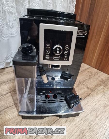 automaticky-kavovar-delonghi-ecam-23-463-b-cappucino
