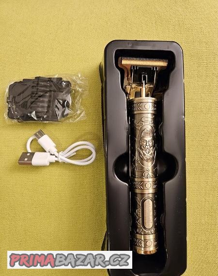 holici-strojek-na-vousy-a-vlasy