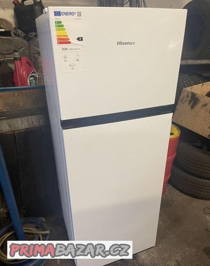 lednice-zcela-nova-hisense-foto-aktualni-praha-3