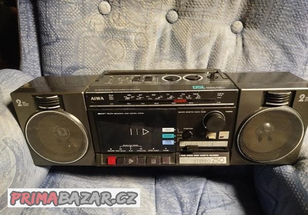 aiwa-cs-250v
