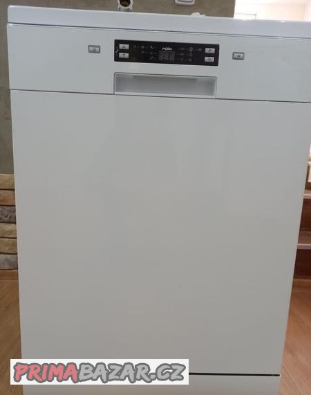 mycka-mora-sm685w-na-opravu