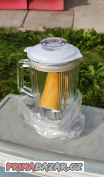 sklenena-nadoba-na-mixovani-eta