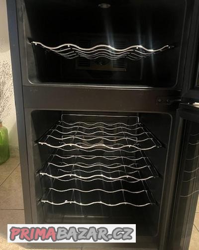 guzanti-lednice-na-vino